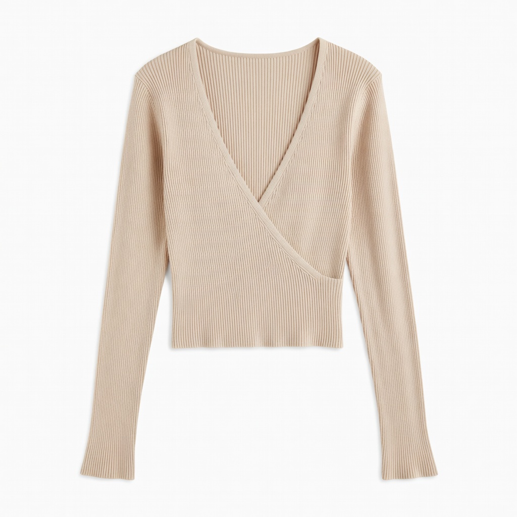 Top transpassado canelado