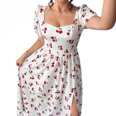 Vestido midi blanco con estampado de cerezas