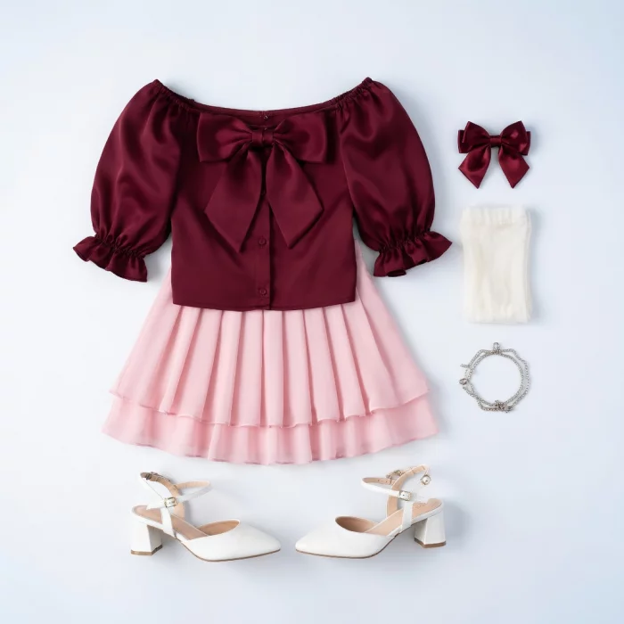 Weiches Girly-Burgunder-Schleifentop & Rosa Skater-Rock